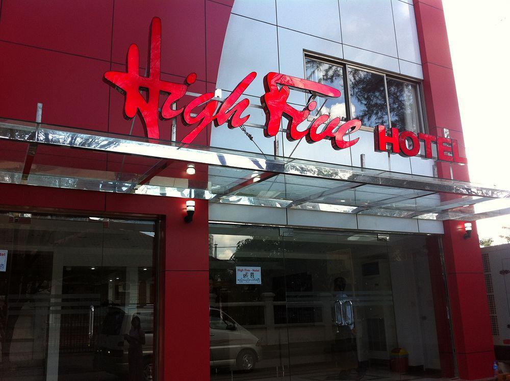 High Five Hotel Yangón Exterior foto